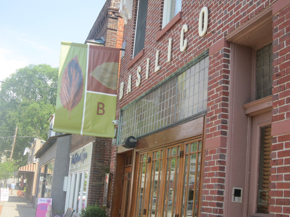 Basilico Restaurant in Downtown Millburn, NJ